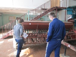 �����������