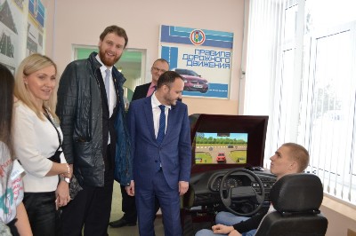 �����������