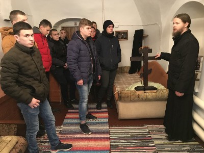 �����������